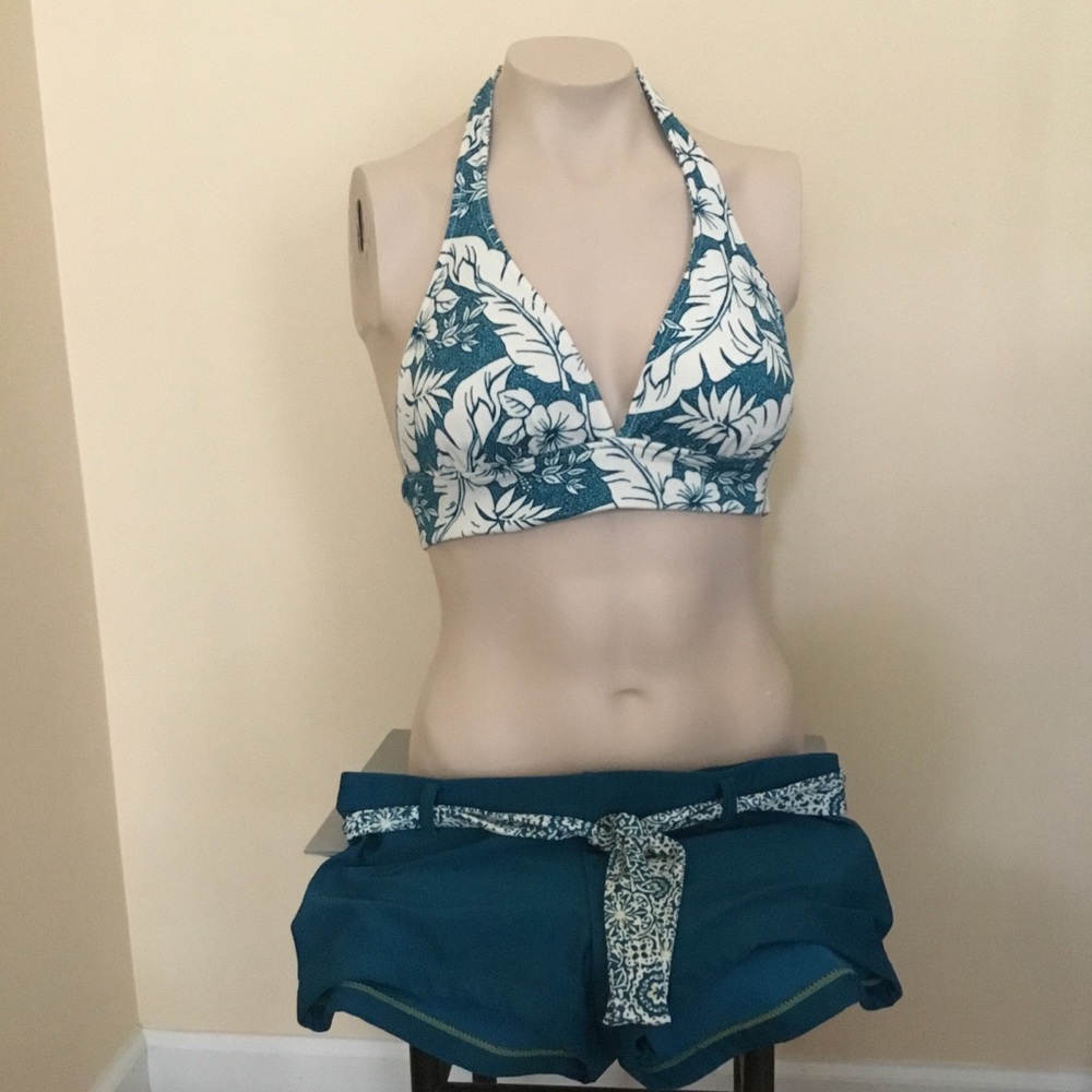 Jag swim separates